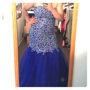 Prom dress